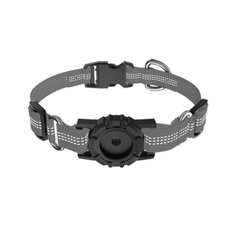 silver reflective airtag holding collar