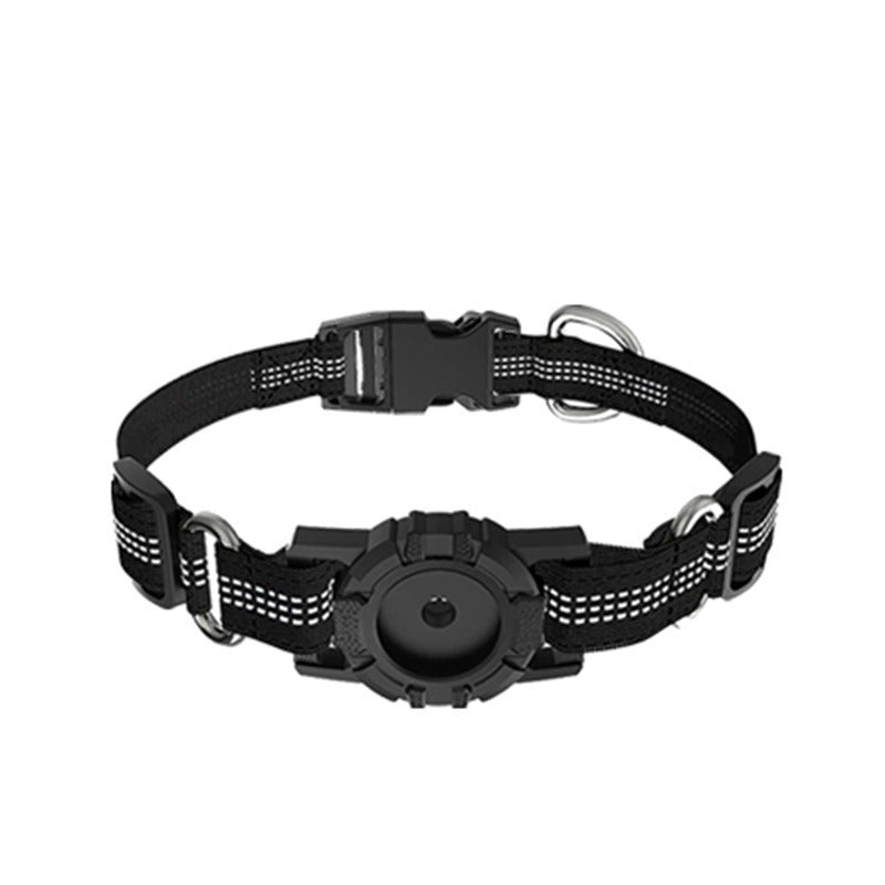 black reflective airtag holding collar